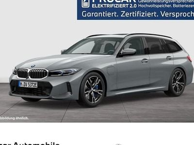 Gebraucht BMW 330e M Sport 292 PS (214 kW) 2025 Grau Kombi