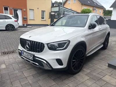 Gebraucht Mercedes GLC220 194 PS (142 kW) 2019 Weiß SUV