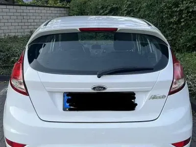 Gebraucht Ford Fiesta Trend 75 PS (55 kW) 2014 Kleinwagen
