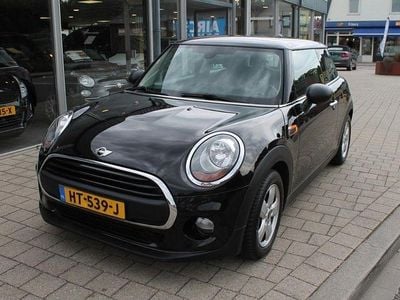 Gebraucht Mini One D Business 95 PS (69 kW) 2016 Schwarz Kleinwagen
