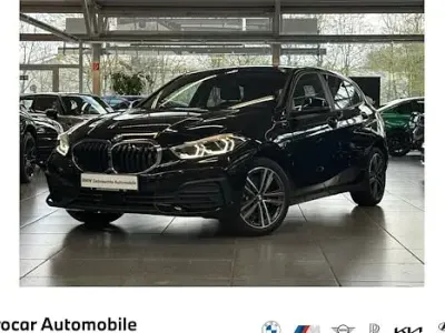 Gebraucht BMW 118 Advantage 136 PS (100 kW) 2023 Schwarz Kleinwagen