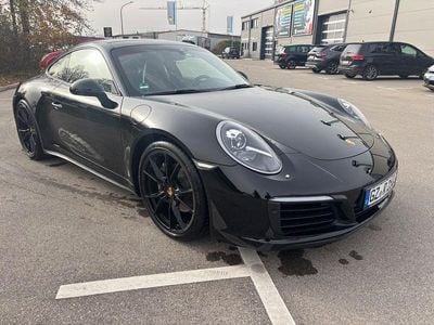 Porsche 911 Carrera 4