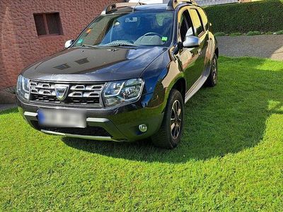 Schwarz Gebraucht 2015 Dacia Duster SUV | 9.050 € (Fairer Preis)