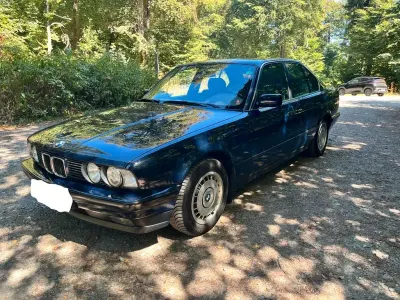 Gebraucht BMW 525 192 PS (141 kW) 1993 Blau Limousine