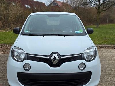 Second-hand Renault Twingo Experience 69 CP (50 kW) 2017 Alb Hatchback