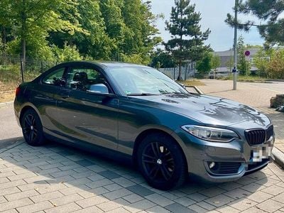 Gebraucht BMW 220 184 PS (135 kW) 2016 Grau Coupé