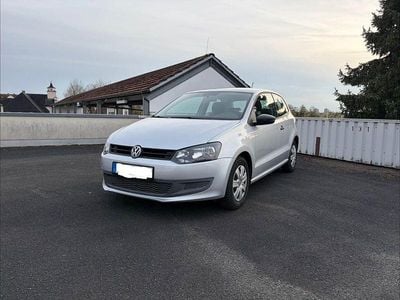 Gebraucht VW Polo Comfortline 69 PS (50 kW) 2010 Silber Kleinwagen