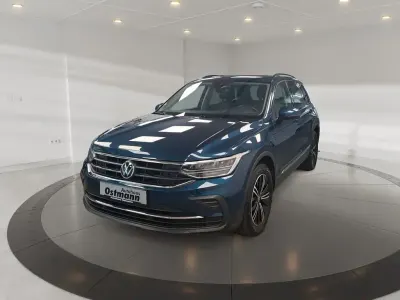 Używany VW Tiguan Sport 150 KM (110 kW) 2021 Niebieski SUV