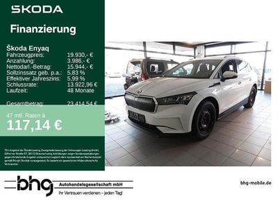 Weiß Gebraucht 2022 Skoda Enyaq iV SUV | 19.930 € (Fairer Preis)