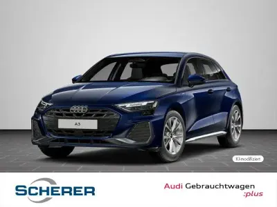 Gebraucht Audi A3 Ambiente 150 PS (110 kW) 2025 Navarrablau metallic Limousine
