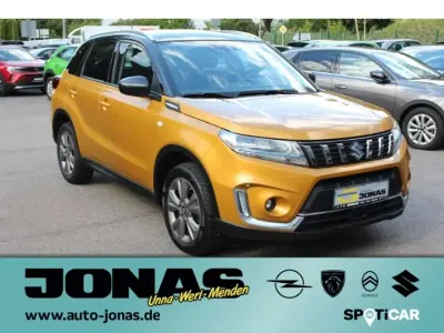 Gebraucht Suzuki Vitara Comfort 129 PS (94 kW) 2023 Gelb SUV