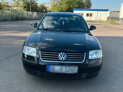 Gebraucht VW Passat 115 PS (84 kW) 2003 Schwarz Kombi