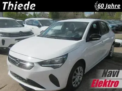 Gebraucht Opel Corsa-e Edition 100 kW (136 PS) 2022 Jade weiß Kleinwagen