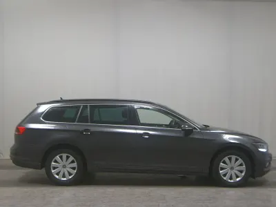 Gebraucht VW Passat Business 120 PS (88 kW) 2020 Grau Limousine