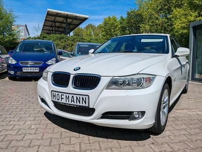 Usata BMW 318 Comfort Edition 143 CV (105 kW) 2012 Bianco Station wagon