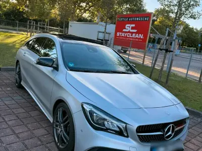 Gebraucht Mercedes CLA220 177 PS (130 kW) 2017 Grau Coupé