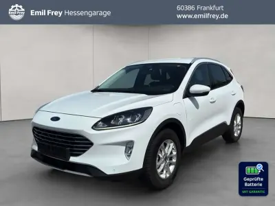 Używany Ford Kuga Titanium 224 KM (164 kW) 2022 Biały SUV
