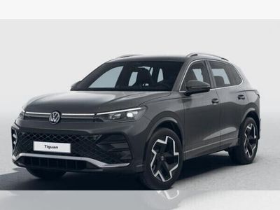 Grau Gebraucht 2024 VW Tiguan R-line SUV | 51.200 € (Etwas zu teuer)