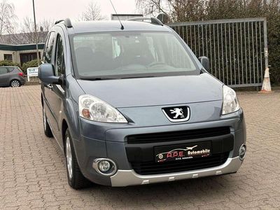 Gebraucht Peugeot Partner 92 PS (67 kW) 2012 Lackierung eisengrau/metallic Van / Kleinbus