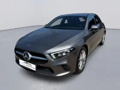 Gebraucht Mercedes A200 Progressive 163 PS (119 kW) 2019 Mountaingrau Limousine