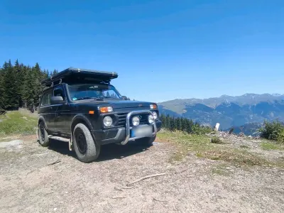 Gebraucht Lada niva 83 PS (61 kW) 2019 Schwarz SUV