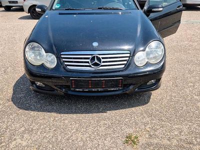 Mercedes C180