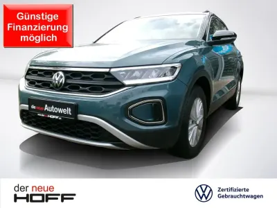 Używany VW T-Roc Life 110 KM (80 kW) 2023 Niebieski SUV