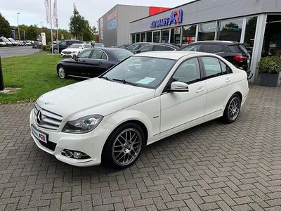 Gebraucht Mercedes C250 204 PS (150 kW) 2012 Weiß Limousine