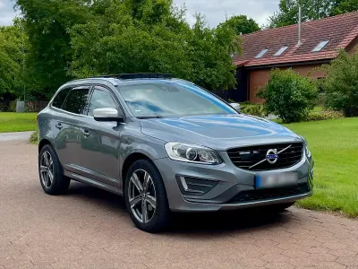 Gebraucht Volvo XC60 R-Design 190 PS (139 kW) 2017 Grau SUV