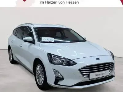 Używany Ford Focus Titanium 120 KM (88 kW) 2019 Biały Kombi