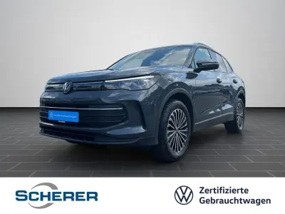Gebraucht VW Tiguan Pro 150 PS (110 kW) 2025 Delfingrau metallic (metallic) SUV