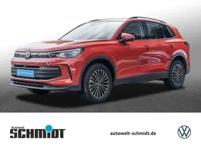 Gebraucht VW Tiguan R 150 PS (110 kW) 2025 Persimmon red metallic SUV