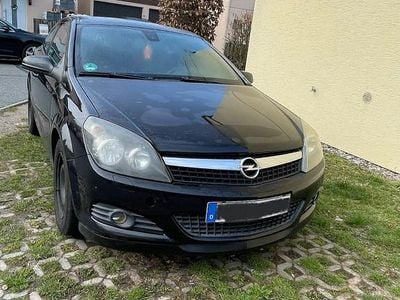 Gebraucht Opel Astra GTC 105 PS (77 kW) 2007 Schwarz Limousine
