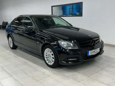 Second-hand Mercedes C200