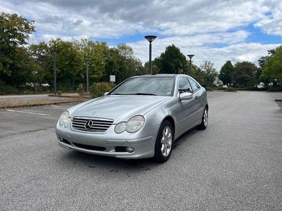 Mercedes C180