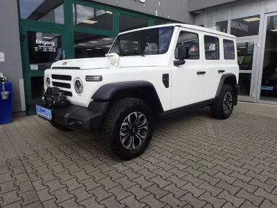 Neu BAW 212 166 PS (122 kW) 2026 Weiß SUV