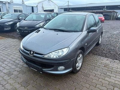 Gebraucht Peugeot 206 Filou 75 PS (55 kW) 2009 Grau Kleinwagen
