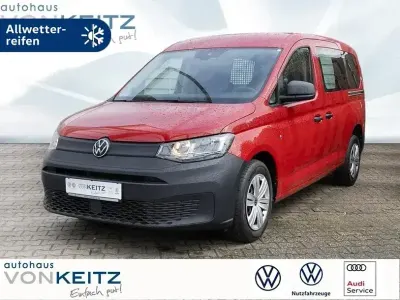 Usata VW Caddy 75 CV (55 kW) 2021 Rosso Monovolume