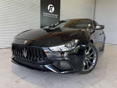Schwarz Gebraucht 2020 Maserati Ghibli Coupé | 39.900 €