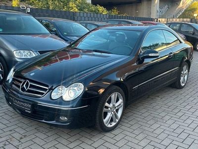 Usata Mercedes CLK220 Avantgarde 150 CV (110 kW) 2008 Nero Coupé