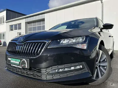 Gebraucht Skoda Superb Ambition 150 PS (110 kW) 2022 Schwarz Kombi