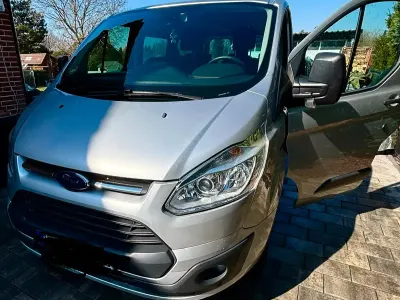 Gebraucht Ford Transit 125 PS (91 kW) 2014 Silber Van / Kleinbus