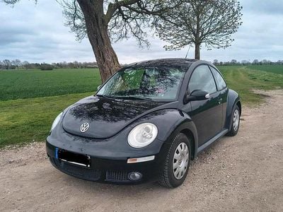 Usata VW New Beetle 150 CV (110 kW) 2009 Nero Utilitaria
