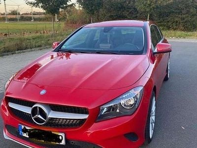 Gebraucht Mercedes CLA180 Shooting Brake 109 PS (80 kW) 2016 Kombi