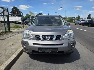 Gebraucht Nissan X-Trail XE 150 PS (110 kW) 2009 Grau SUV