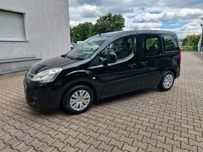 Gebraucht Citroën Berlingo 109 PS (80 kW) 2010 Schwarz Van / Kleinbus
