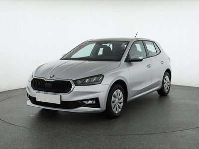 Gebraucht Skoda Fabia Selection 95 PS (69 kW) 2024 Brilliantsilber metallic Kleinwagen