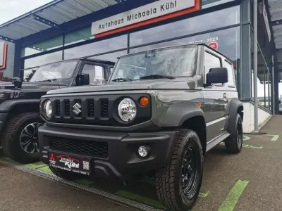 Gebraucht Suzuki Jimny 102 PS (75 kW) 2024 Grau SUV