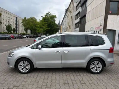 Gebraucht VW Sharan Comfortline 177 PS (130 kW) 2013 Silber Van / Kleinbus