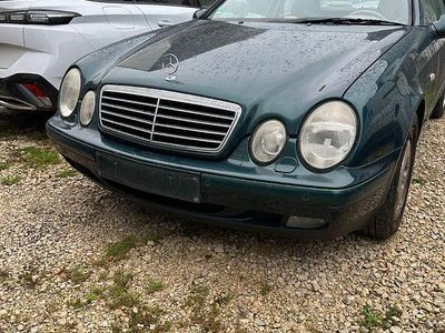 Mercedes CLK320